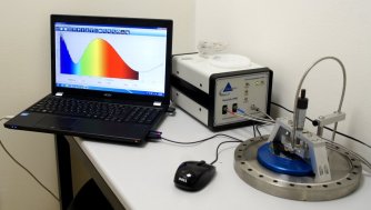 Spectroscopic reflectometer Ocean Optics NanoCalc 2000